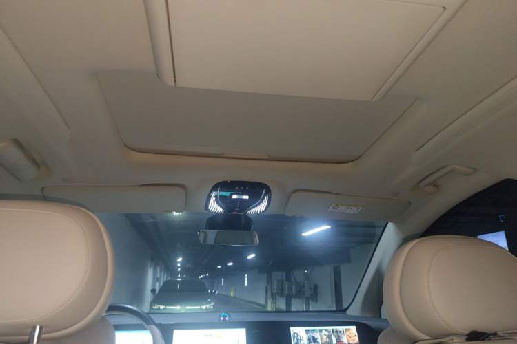 Used VOYAH Dream 2024 PHEV Extended-Range Premium Edition Headliner