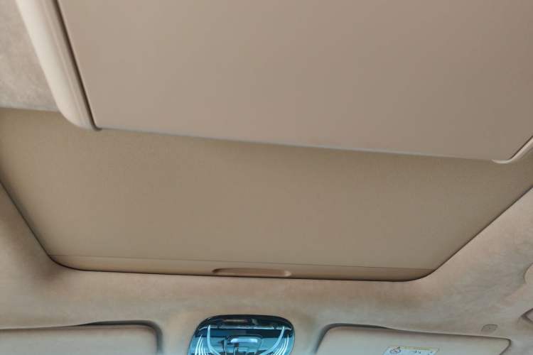 Used VOYAH Dream 2024 PHEV Ultra-Long Range Flagship Edition Headliner