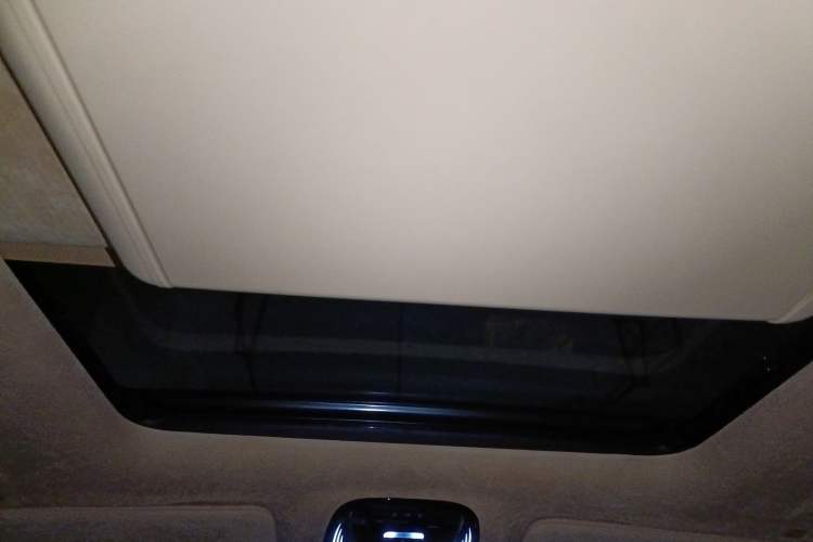 Used VOYAH Dream 2024 PHEV Ultra-Long Range Flagship Edition Headliner