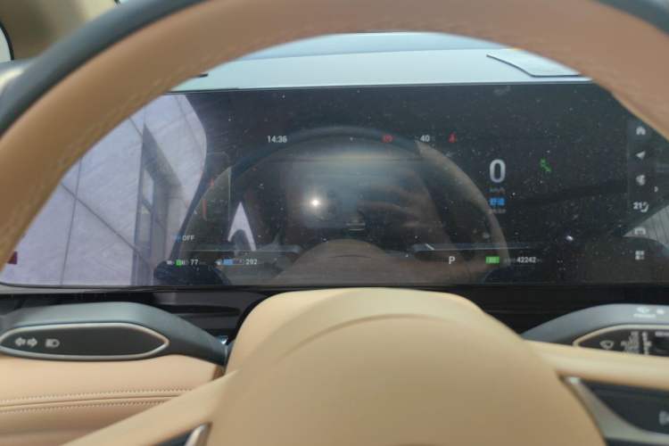 Used VOYAH Dream 2024 PHEV Extended-Range Premium Edition Instrument Cluster