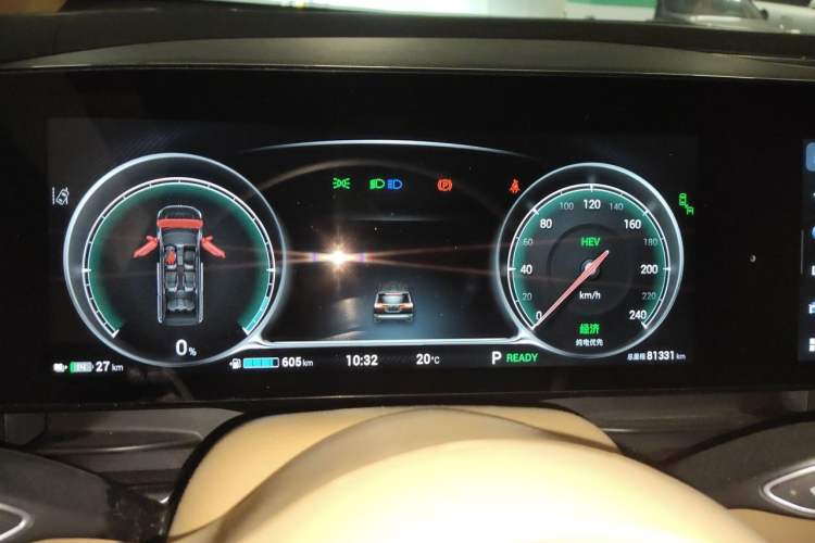 Used VOYAH Dream 2024 PHEV Extended-Range Premium Edition Instrument Cluster