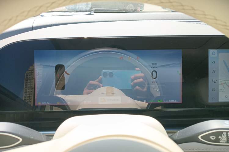 Used VOYAH Dream 2024 PHEV Extended-Range Premium Edition Instrument Cluster