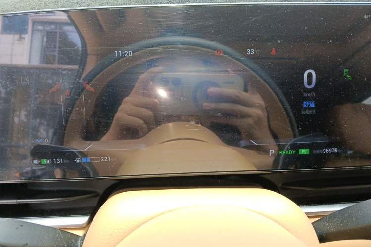 Used VOYAH Dream 2024 PHEV Ultra-Long Range Flagship Edition Instrument Cluster