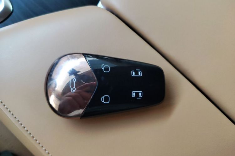 Used VOYAH Dream 2024 PHEV Ultra-Long Range Flagship Edition Interior 1