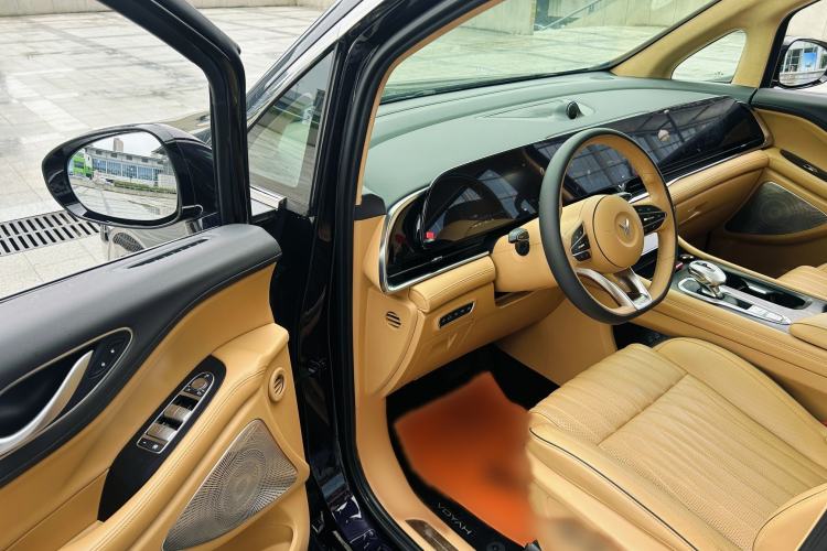 Used VOYAH Dream 2024 PHEV Ultra-Long Range Flagship Edition Interior 1