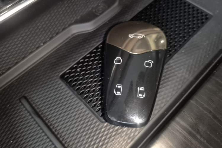 Used VOYAH Dream 2024 PHEV Ultra-Long Range Flagship Edition Interior 1