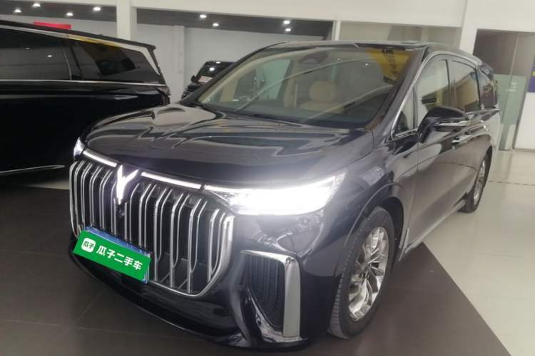 Used VOYAH Dream 2024 PHEV Ultra-Long Range Flagship Edition Guazi used car, China used car export, Used car for sale, Used  cars, Cheapest cars for sale