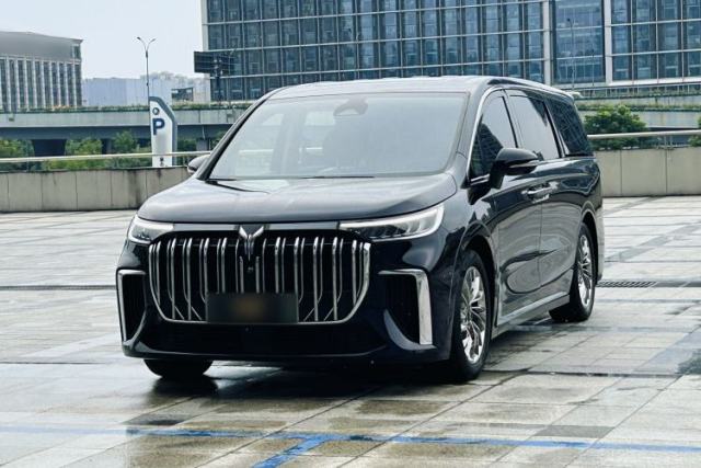 Used VOYAH Dream 2024 PHEV Ultra-Long Range Flagship Edition