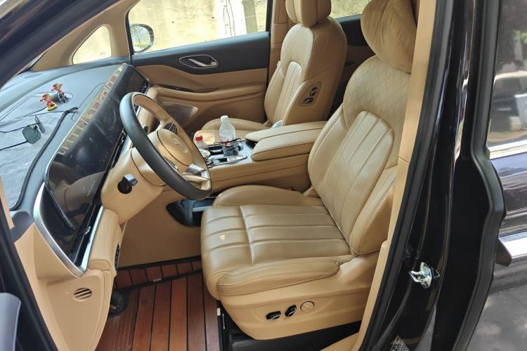 Used VOYAH Dream 2024 PHEV Extended-Range Premium Edition Left Front Seat