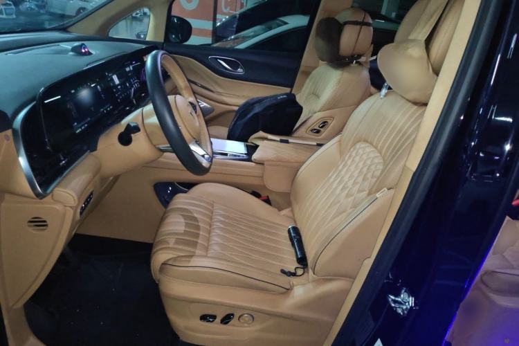 Used VOYAH Dream 2024 PHEV Ultra-Long Range Flagship Edition Left Front Seat