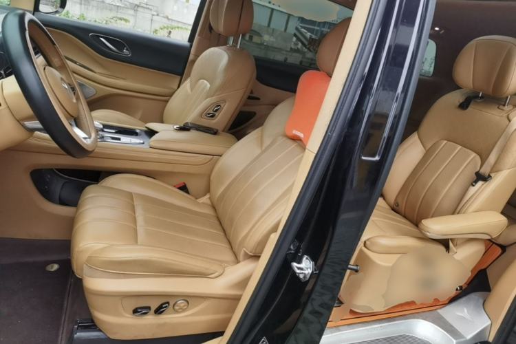Used VOYAH Dream 2024 PHEV Extended-Range Premium Edition Left Front Seat