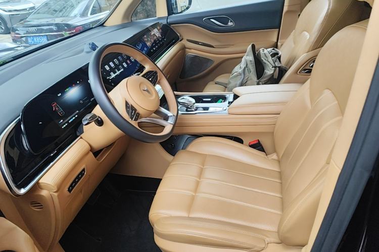 Used VOYAH Dream 2024 PHEV Extended-Range Premium Edition Left Front Seat