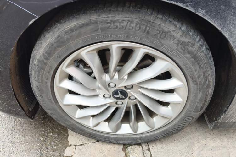 Used VOYAH Dream 2024 PHEV Extended-Range Premium Edition Left Front Wheel Hub