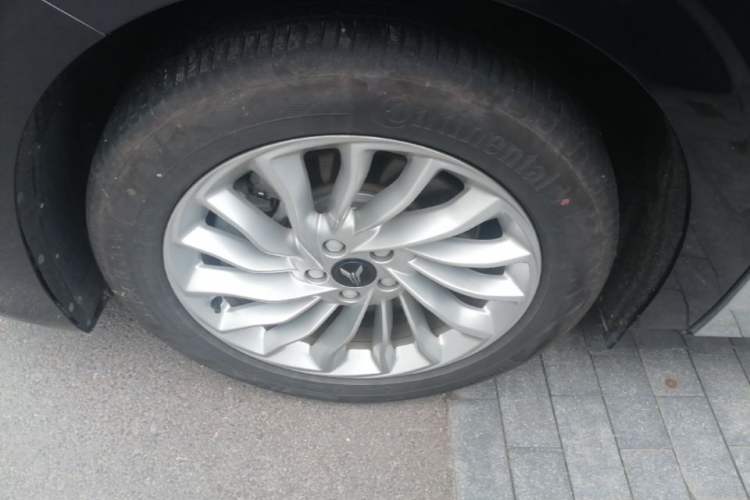 Used VOYAH Dream 2024 PHEV Extended-Range Premium Edition Left Front Wheel Hub