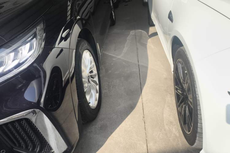 Used VOYAH Dream 2024 PHEV Extended-Range Premium Edition Left Front Wheel Hub