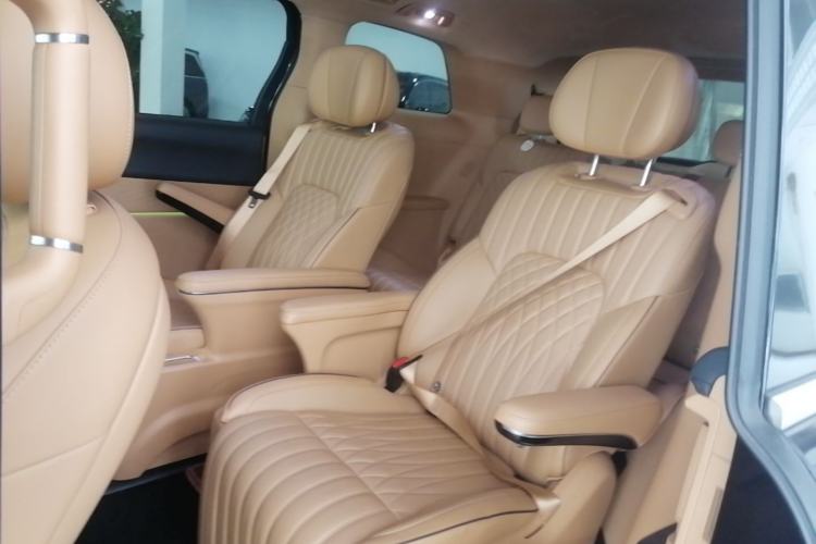 Used VOYAH Dream 2024 PHEV Ultra-Long Range Flagship Edition Left Rear Seat