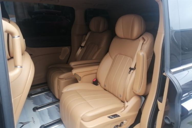 Used VOYAH Dream 2024 PHEV Extended-Range Premium Edition Left Rear Seat