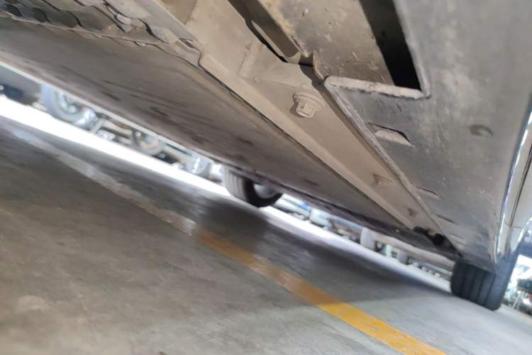 Used VOYAH Dream 2024 PHEV Extended-Range Premium Edition Left Side Sill