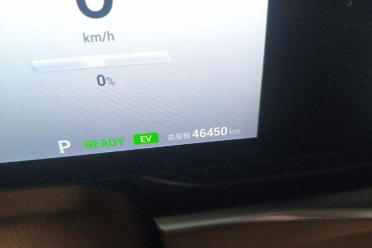 Used VOYAH Dream 2024 PHEV Extended-Range Premium Edition Odometer Close Up