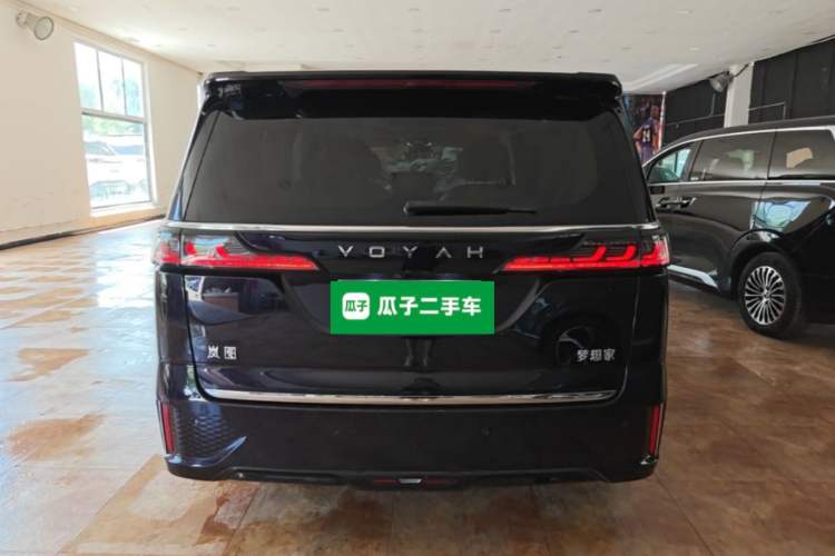 Used VOYAH Dream 2024 PHEV Ultra-Long Range Flagship Edition Rear