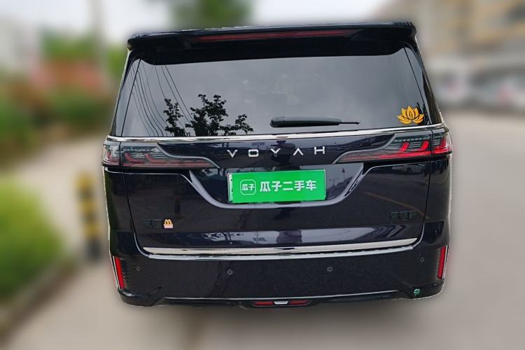 Used VOYAH Dream 2024 PHEV Ultra-Long Range Flagship Edition Rear
