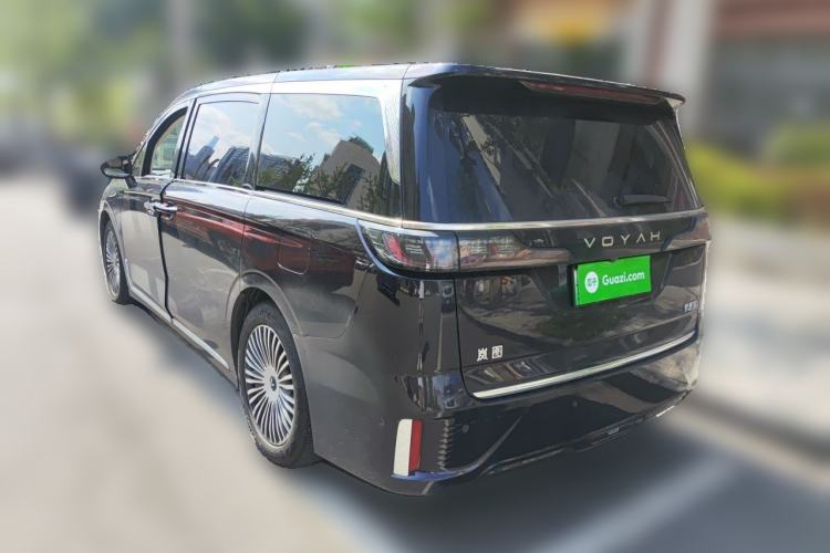 Used VOYAH Dream 2024 PHEV Extended-Range Premium Edition Rear Left 45 Deg