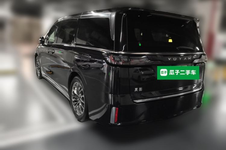 Used VOYAH Dream 2024 PHEV Ultra-Long Range Flagship Edition Rear Left 45 Deg