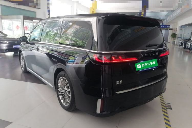 Used VOYAH Dream 2024 PHEV Ultra-Long Range Flagship Edition Rear Left 45 Deg