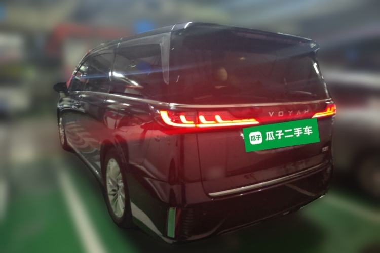 Used VOYAH Dream 2024 PHEV Extended-Range Premium Edition Rear Left 45 Deg
