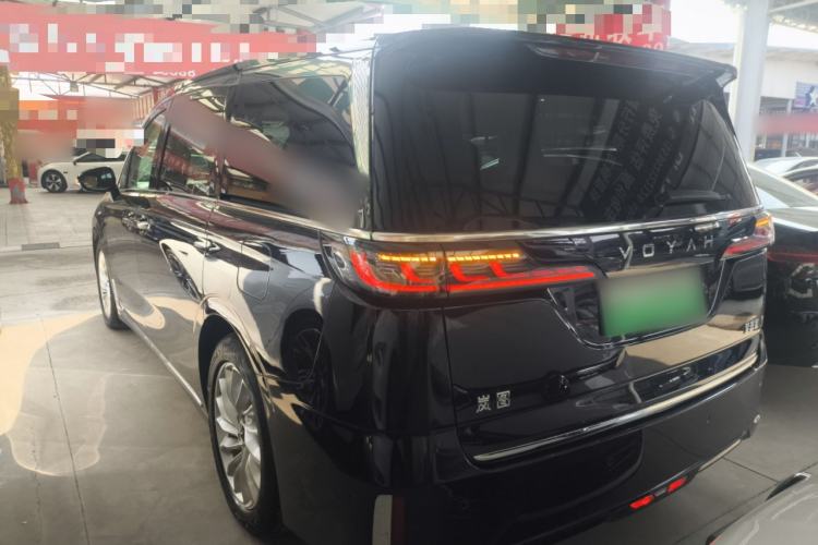 Used VOYAH Dream 2024 PHEV Extended-Range Premium Edition Rear Left 45 Deg