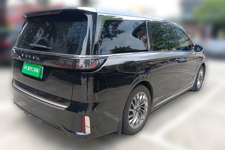 Used VOYAH Dream 2024 PHEV Ultra-Long Range Flagship Edition Rear Right 45 Deg