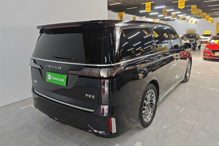 Used VOYAH Dream 2024 PHEV Ultra-Long Range Flagship Edition Rear Right 45 Deg