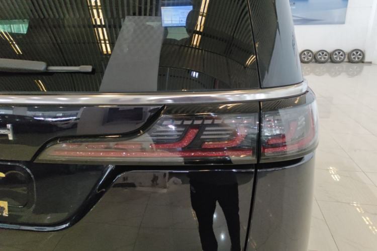 Used VOYAH Dream 2024 PHEV Extended-Range Premium Edition Right Rear Taillight
