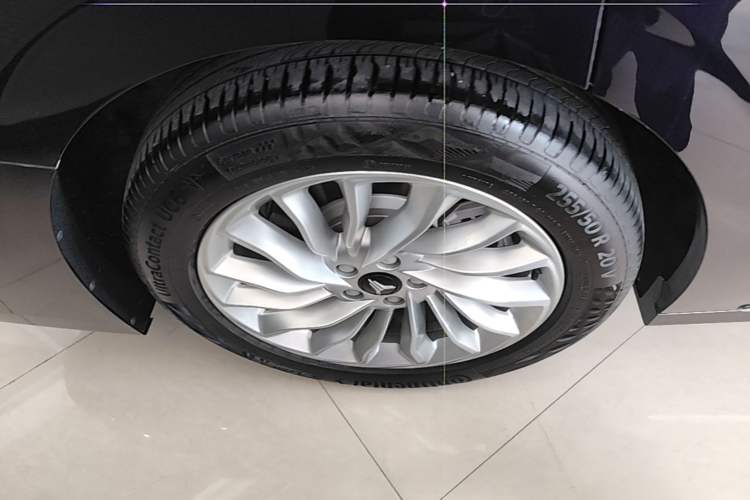 Used VOYAH Dream 2024 PHEV Extended-Range Premium Edition Right Rear Wheel Hub