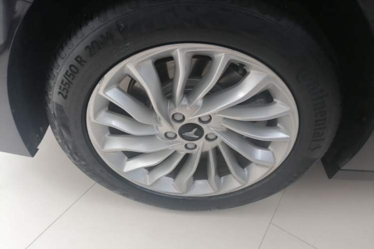Used VOYAH Dream 2024 PHEV Extended-Range Premium Edition Right Rear Wheel Hub