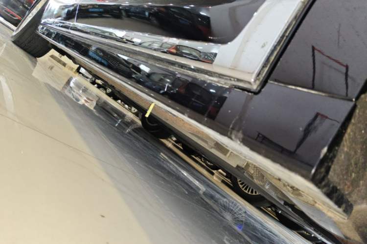 Used VOYAH Dream 2024 PHEV Extended-Range Premium Edition Right Side Sill