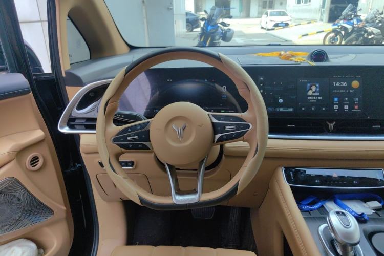 Used VOYAH Dream 2024 PHEV Extended-Range Premium Edition Steering Wheel