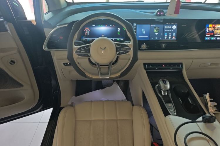 Used VOYAH Dream 2024 PHEV Extended-Range Premium Edition Steering Wheel
