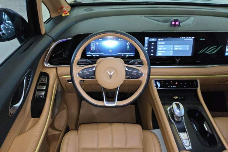 Used VOYAH Dream 2024 PHEV Extended-Range Premium Edition Steering Wheel
