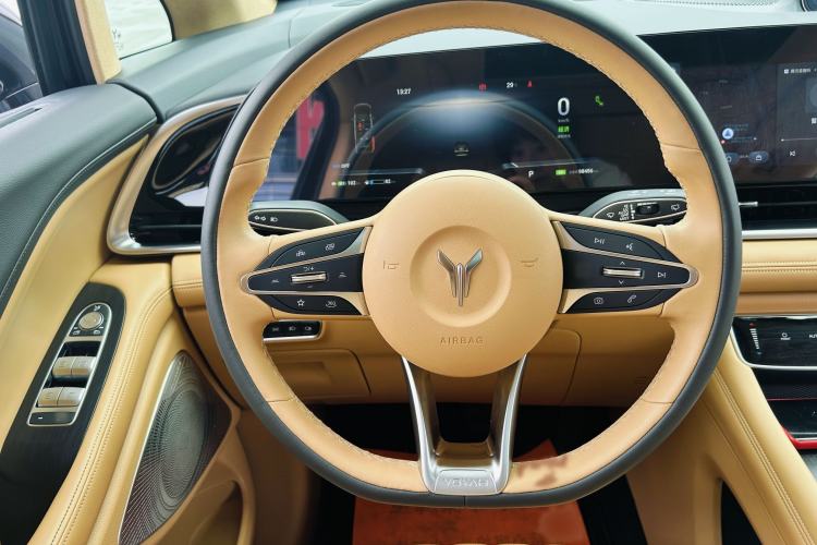 Used VOYAH Dream 2024 PHEV Ultra-Long Range Flagship Edition Steering Wheel
