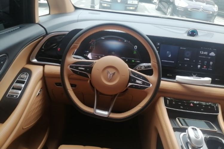 Used VOYAH Dream 2024 PHEV Extended-Range Premium Edition Steering Wheel
