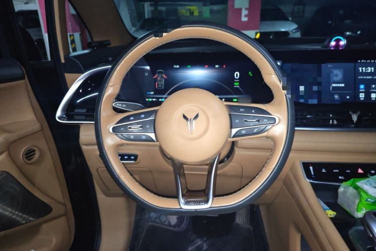 Used VOYAH Dream 2024 PHEV Extended-Range Premium Edition Steering Wheel