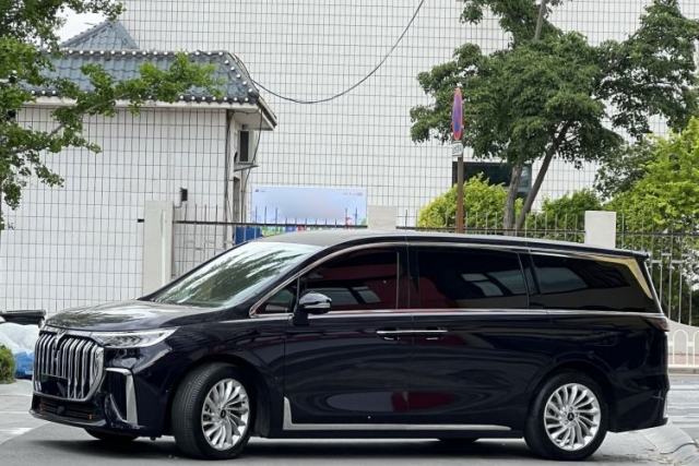 Used VOYAH Dream 2024 PHEV Extended-Range Premium Edition