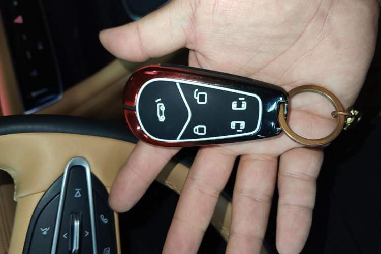 Used VOYAH Dream 2024 PHEV Ultra-Long Range Flagship Edition Vehicle Key