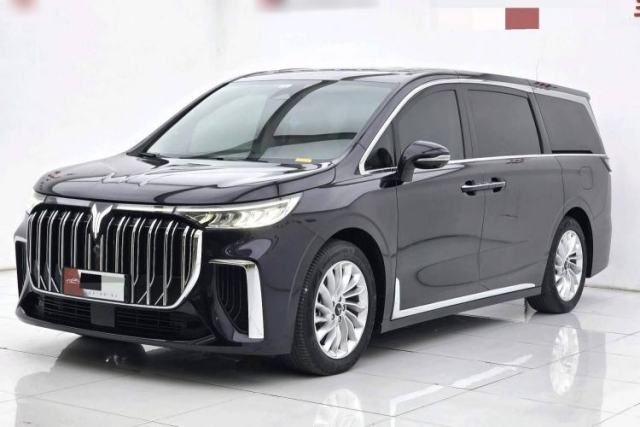 Used VOYAH Dream 2024 PHEV Extended-Range Premium Edition