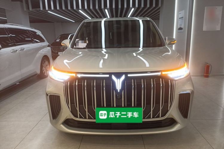 Used VOYAH Dream 2024 PHEV Extended-Range Premium Edition Front