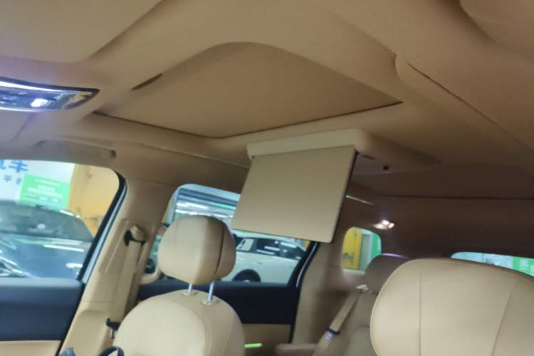 Used VOYAH Dream 2024 PHEV Extended-Range Premium Edition Headliner