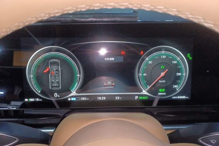 Used VOYAH Dream 2024 PHEV Extended-Range Premium Edition Instrument Cluster