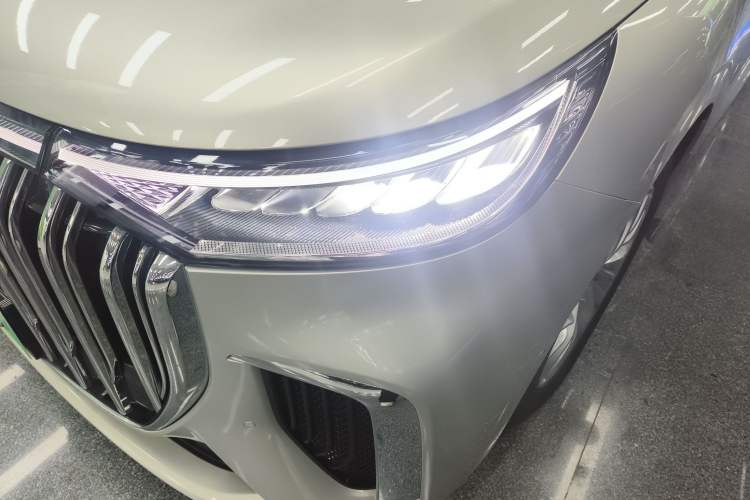 Used VOYAH Dream 2024 PHEV Extended-Range Premium Edition Left Front Headlight