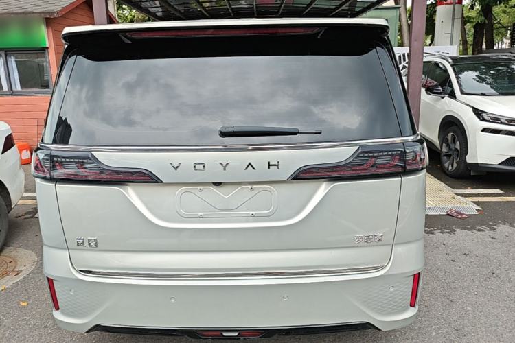 Used VOYAH Dream 2024 PHEV Ultra-Long Range Flagship Edition Rear
